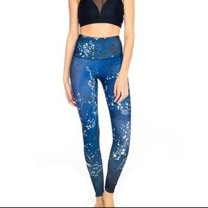 Onzie Constellation Leggings. Size XS.